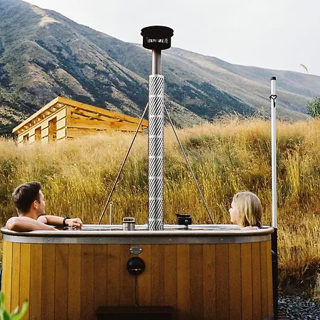 Te Manahuna Retreat Twizel Exterior photo